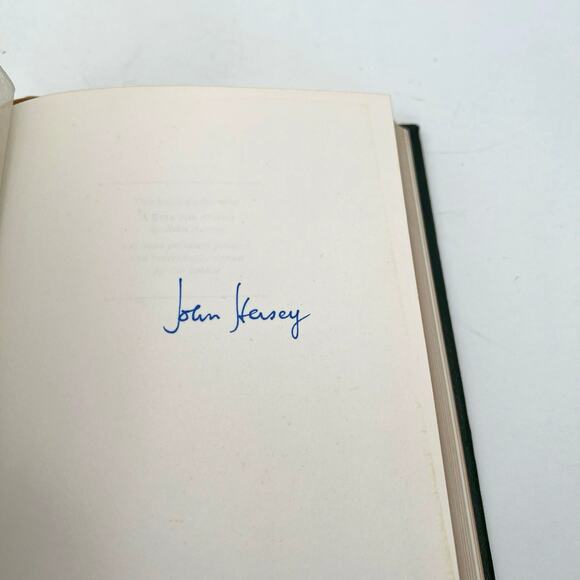 SIGNED A Bell for Adano by John Hersey Leather Patriotism Humanity. - Picture 14 of 14